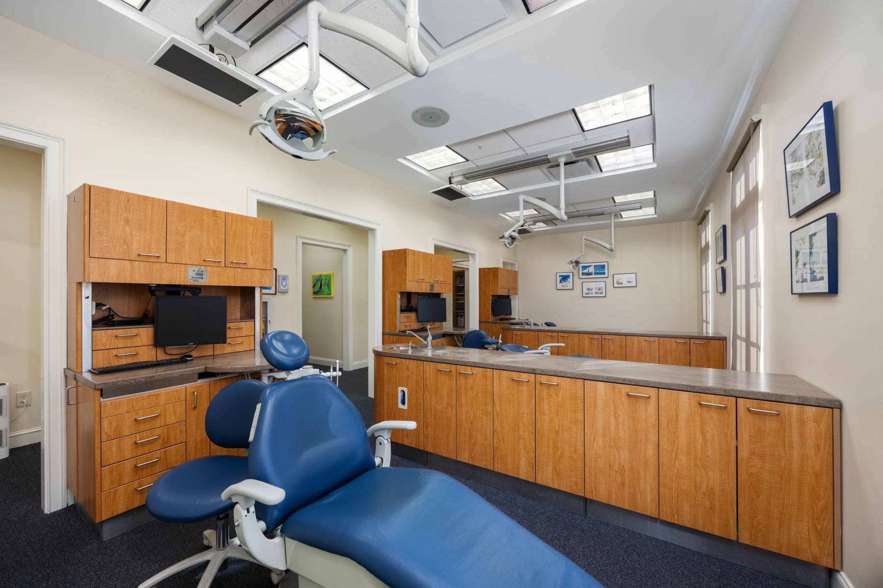 Reception at Dr. Mark Lawrence, Pediatric Dentist, Columbus